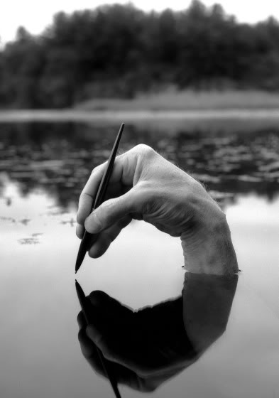 © ARNO RAFAEL MINKKINEN